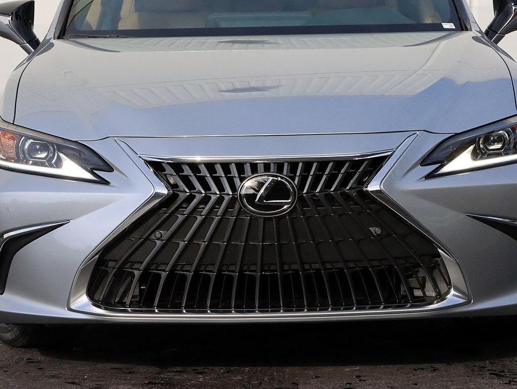 new 2025 Lexus ES 350 car, priced at $47,524