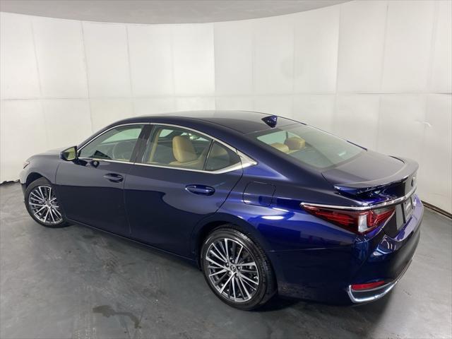 used 2023 Lexus ES 300h car, priced at $43,988