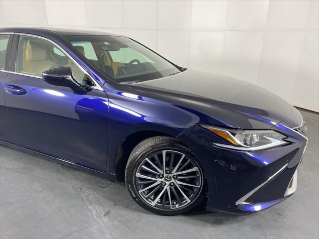 used 2023 Lexus ES 300h car, priced at $43,988