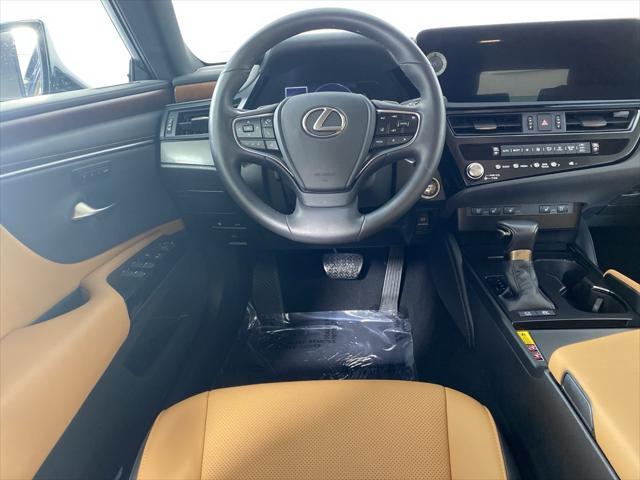 used 2023 Lexus ES 300h car, priced at $43,988