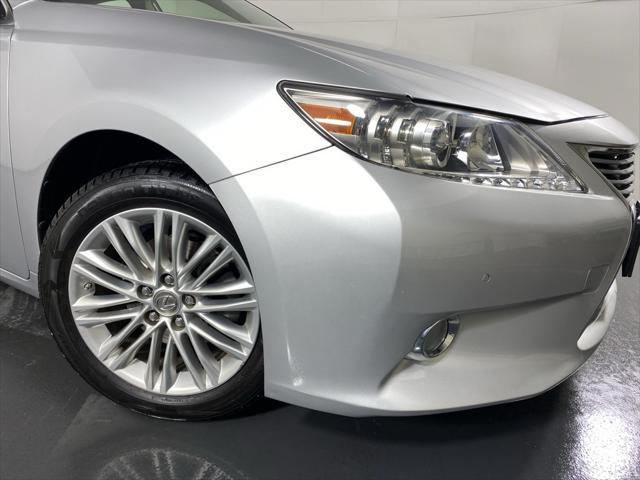 used 2013 Lexus ES 350 car, priced at $17,188