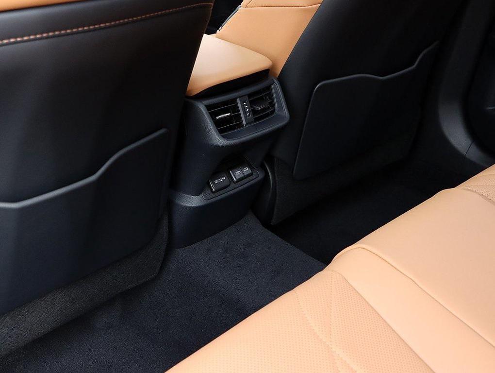 new 2025 Lexus ES 350 car, priced at $54,354