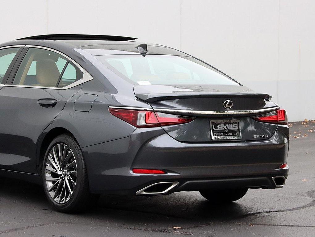 new 2025 Lexus ES 350 car, priced at $52,659