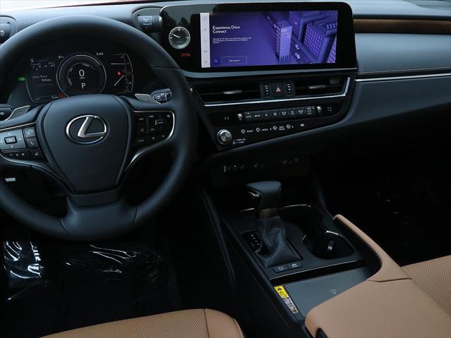 new 2025 Lexus ES 300h car, priced at $50,133