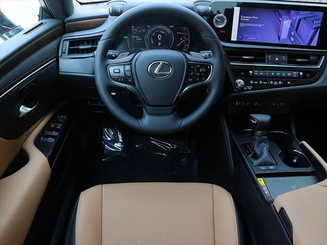 new 2025 Lexus ES 300h car, priced at $50,133