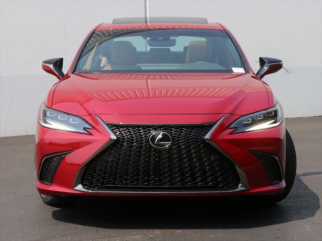 new 2025 Lexus ES 300h car, priced at $50,133
