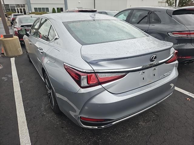 used 2022 Lexus ES 250 car, priced at $34,688