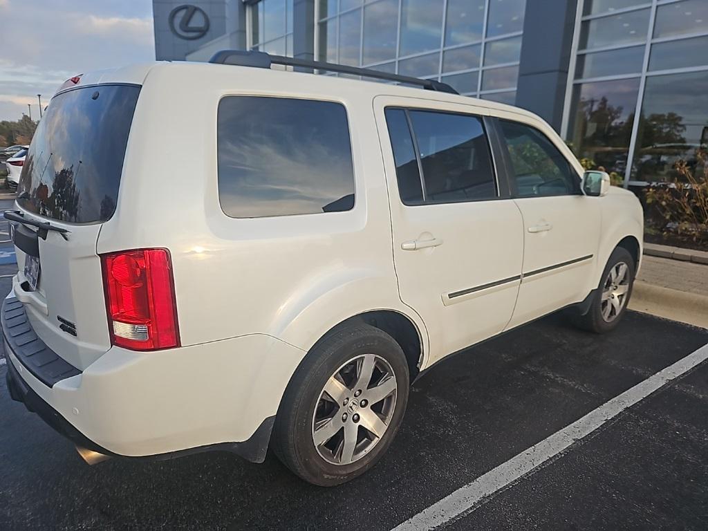 used 2015 Honda Pilot car, priced at $10,988