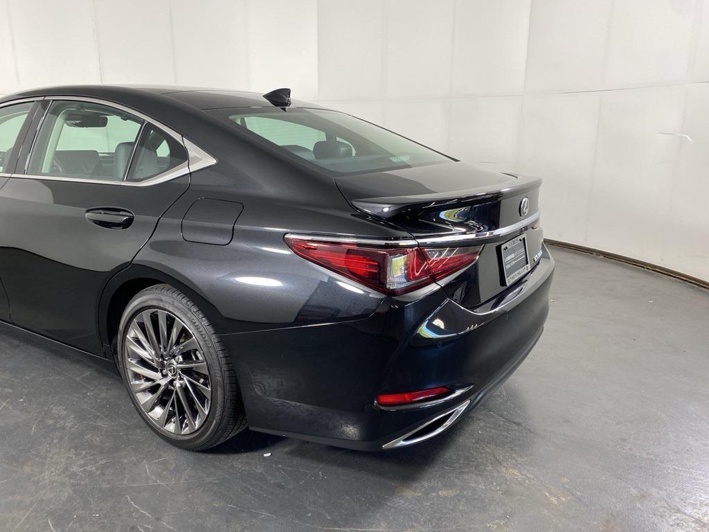 used 2025 Lexus ES 350 car, priced at $49,488