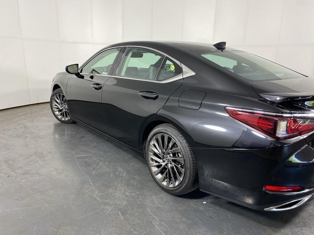 used 2025 Lexus ES 350 car, priced at $49,488
