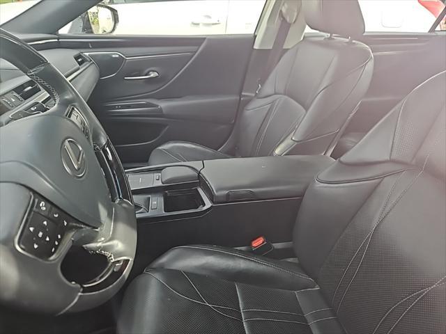 used 2019 Lexus ES 350 car, priced at $29,688