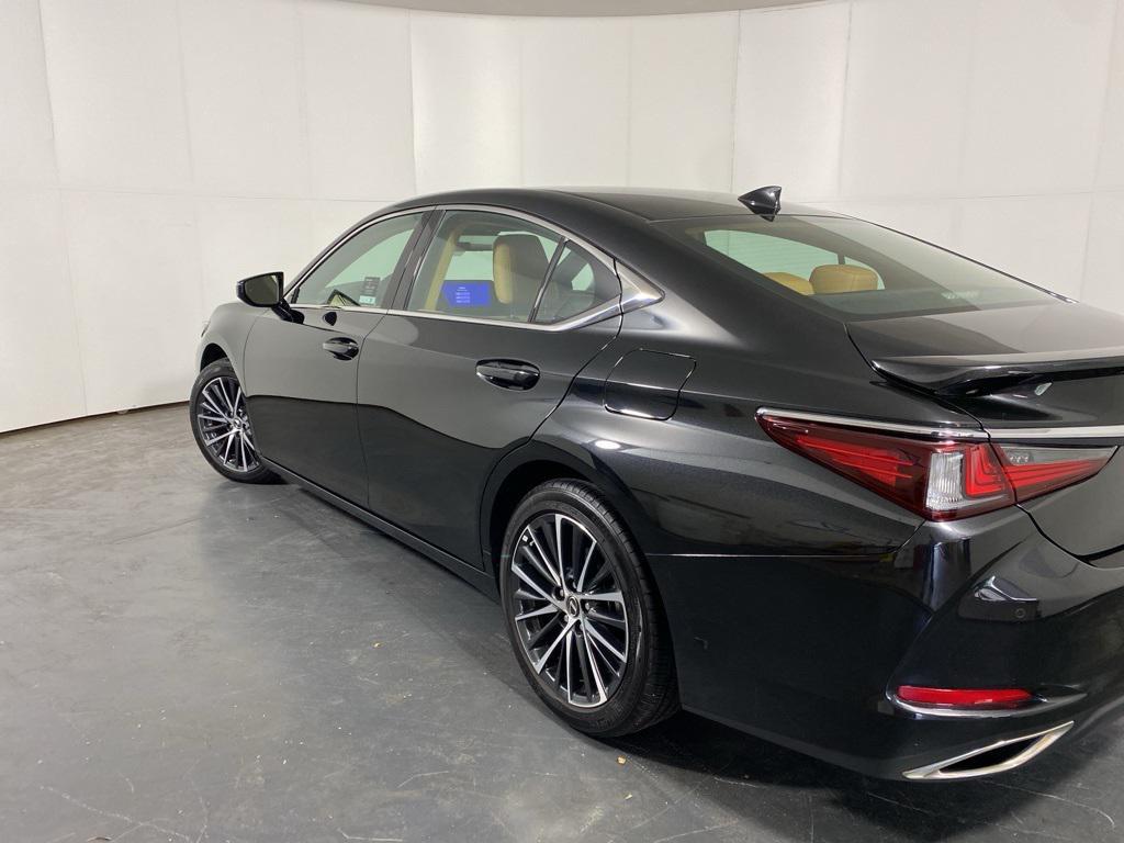 used 2025 Lexus ES 350 car, priced at $45,488