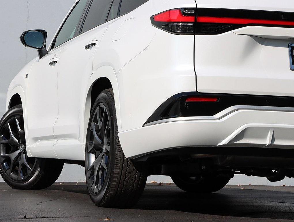 new 2026 Lexus TX 500h car, priced at $73,723