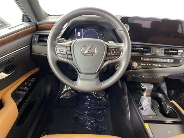 used 2024 Lexus ES 250 car, priced at $40,988