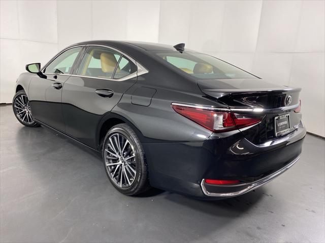 used 2024 Lexus ES 250 car, priced at $40,988