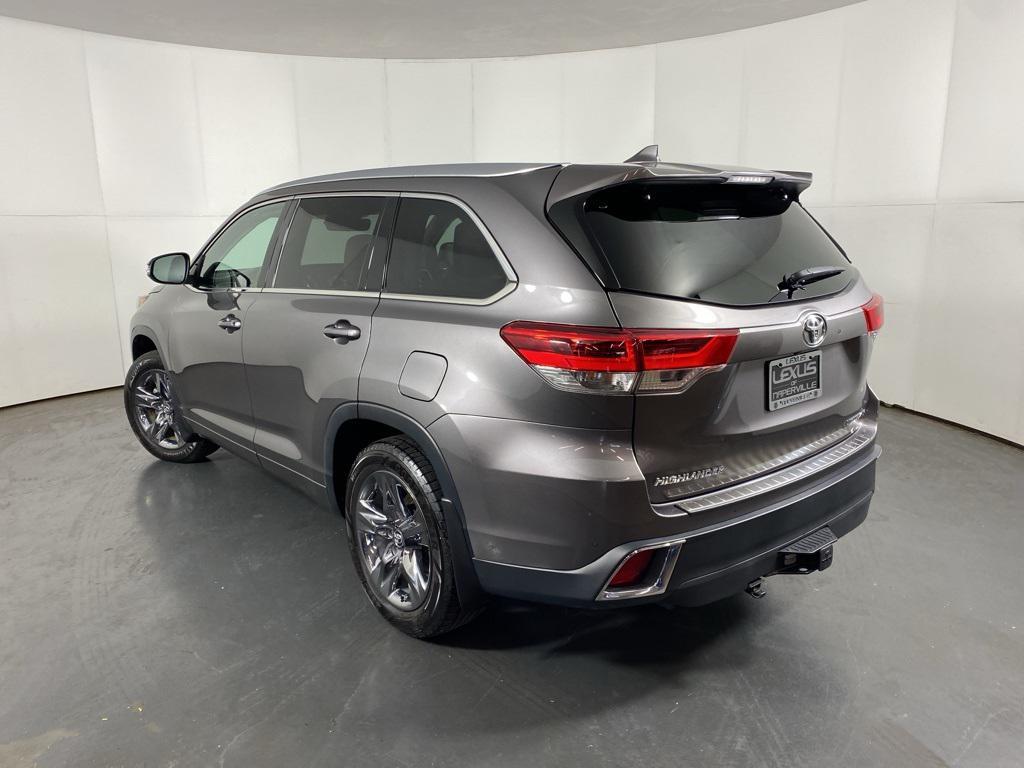 used 2018 Toyota Highlander car, priced at $26,988