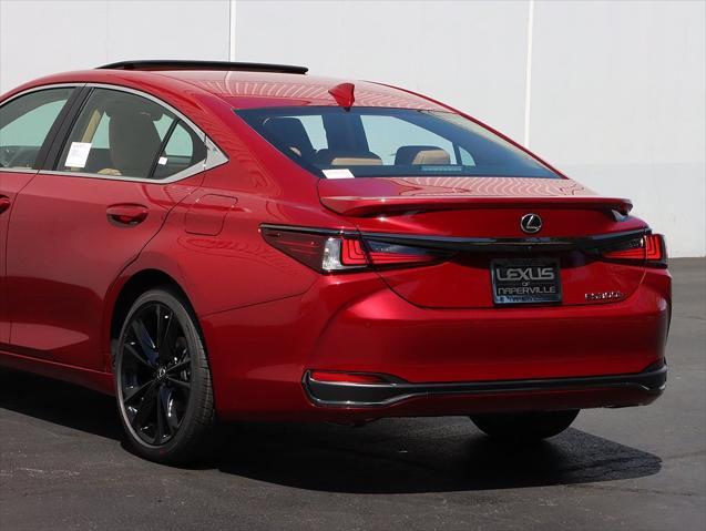 new 2025 Lexus ES 300h car, priced at $50,524