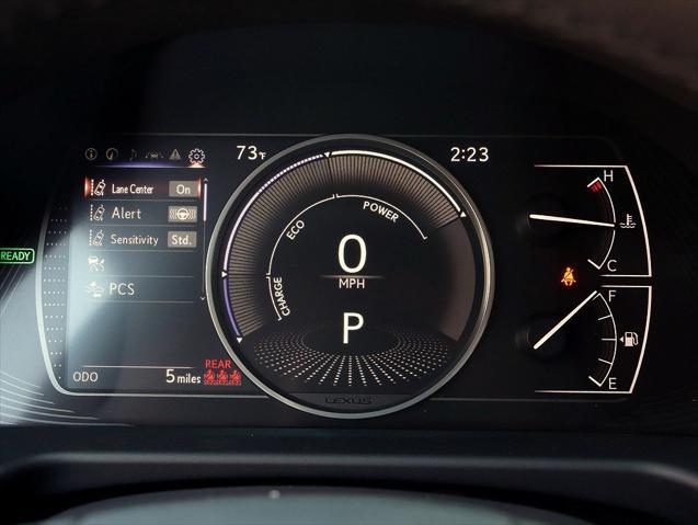new 2025 Lexus ES 300h car, priced at $50,524