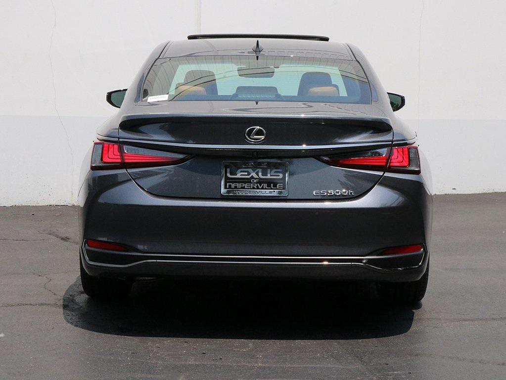 new 2025 Lexus ES 300h car, priced at $50,310