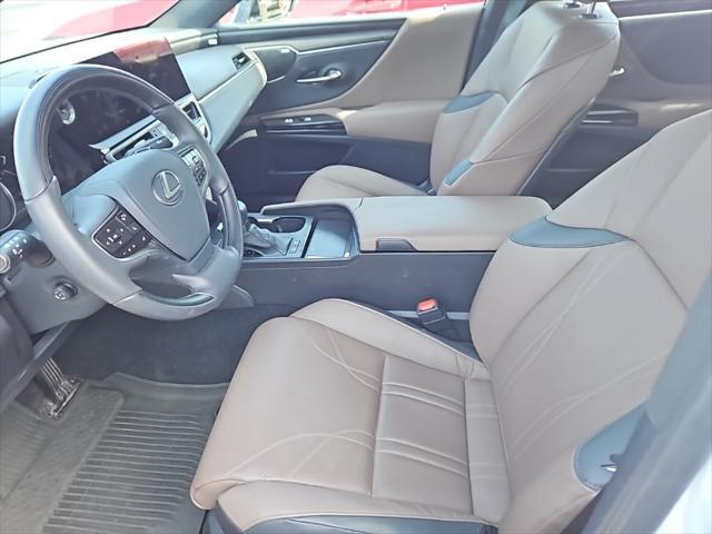used 2025 Lexus ES 300h car, priced at $52,988