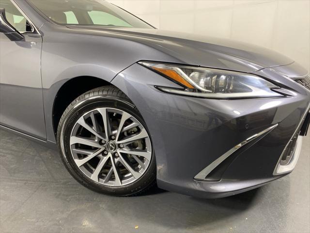 used 2022 Lexus ES 300h car, priced at $39,488