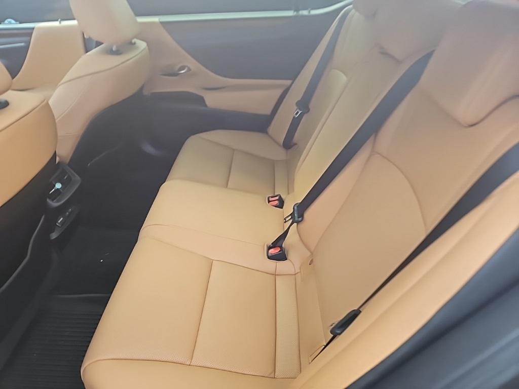 used 2023 Lexus ES 350 car, priced at $36,988