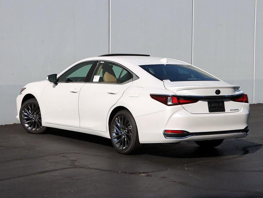 new 2025 Lexus ES 300h car, priced at $52,964