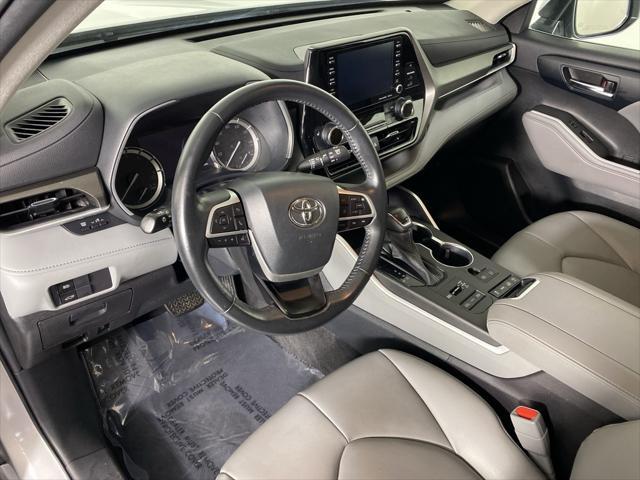 used 2022 Toyota Highlander car, priced at $36,988