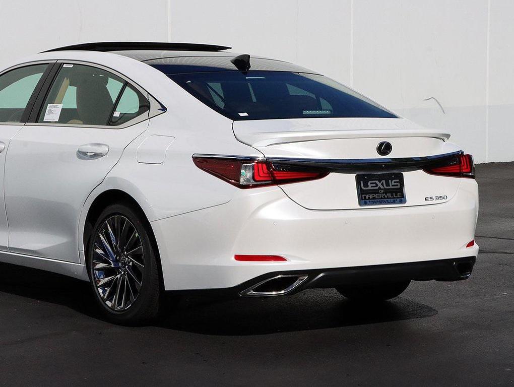new 2025 Lexus ES 350 car, priced at $55,359