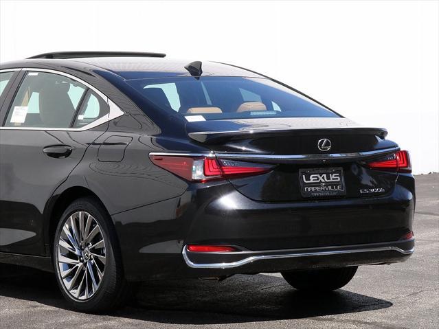 new 2024 Lexus ES 300h car, priced at $57,010