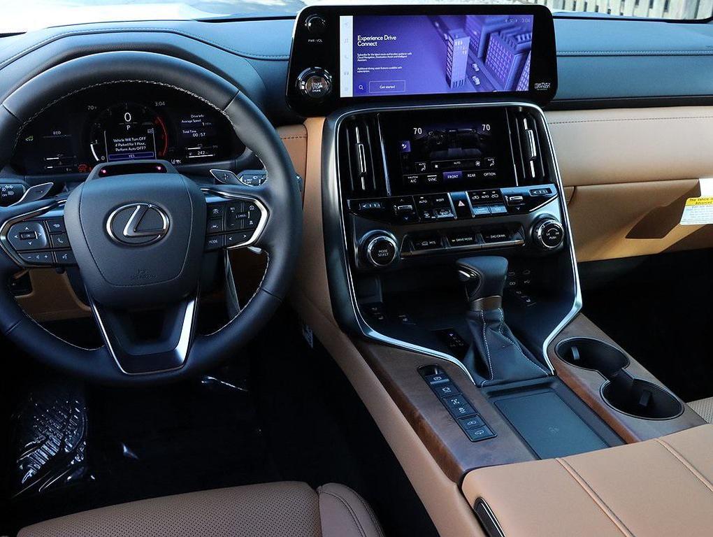 new 2025 Lexus LX 600 car, priced at $109,779