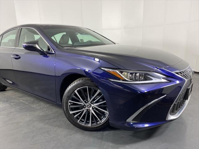 used 2025 Lexus ES 300h car, priced at $47,688