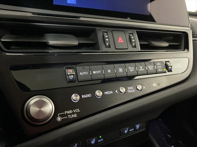 used 2025 Lexus ES 300h car, priced at $47,688