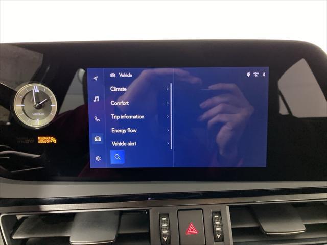 used 2025 Lexus ES 300h car, priced at $47,688