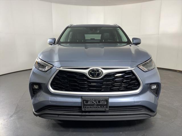 used 2022 Toyota Highlander car, priced at $34,688