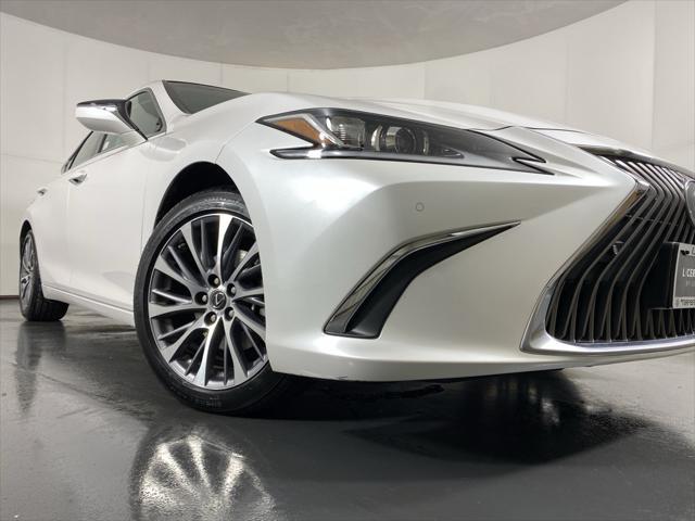 used 2021 Lexus ES 350 car, priced at $33,688