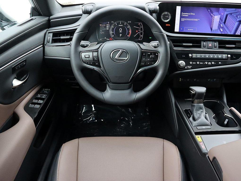 new 2025 Lexus ES 350 car, priced at $47,429