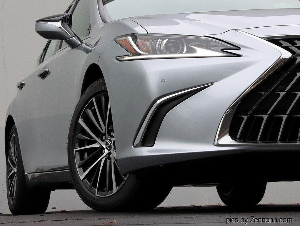 new 2025 Lexus ES 350 car, priced at $47,429