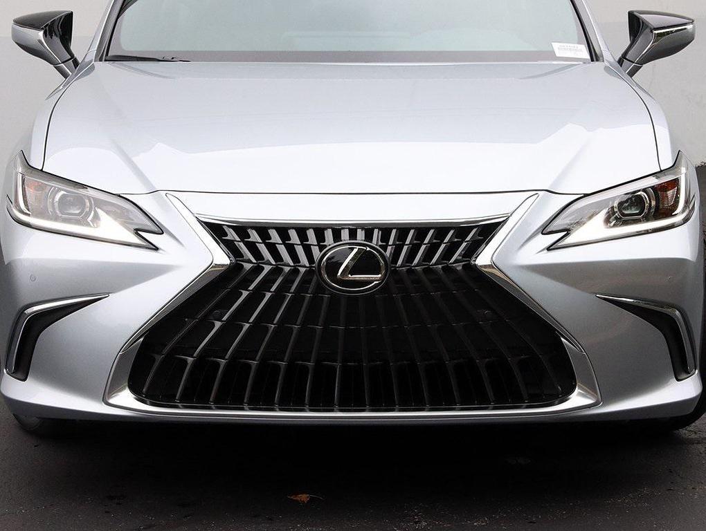 new 2025 Lexus ES 350 car, priced at $47,429
