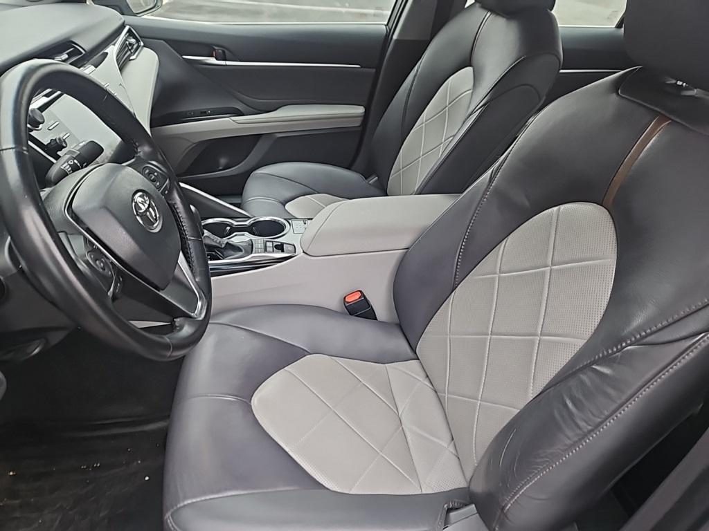 used 2018 Toyota Camry Hybrid car, priced at $21,988