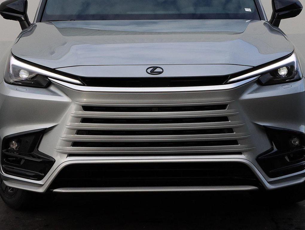 new 2026 Lexus TX 500h car, priced at $72,868