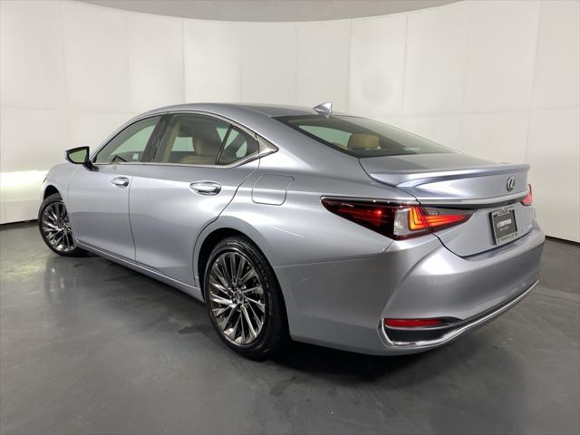 used 2024 Lexus ES 300h car, priced at $49,988