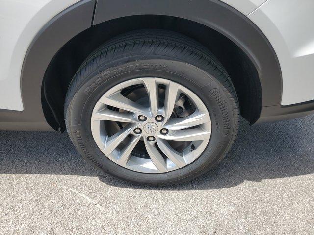new 2025 Buick Envista car, priced at $26,449