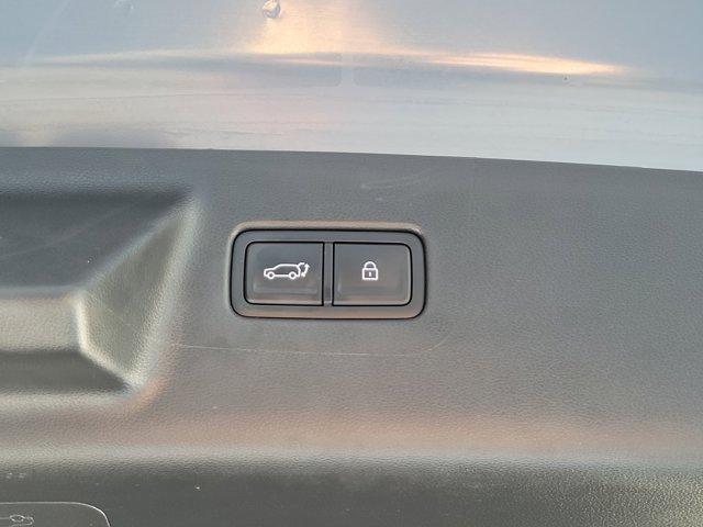 used 2025 Hyundai Santa Fe car, priced at $28,880