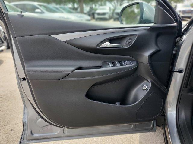 new 2025 Buick Envista car, priced at $21,190