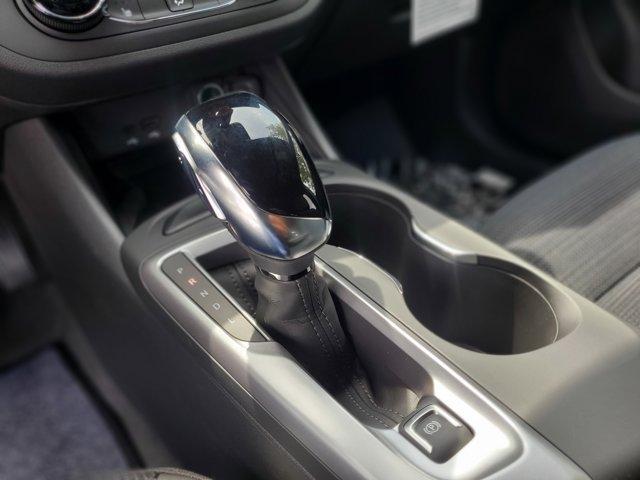 new 2025 Buick Envista car, priced at $21,190