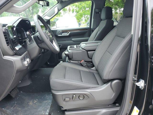 new 2025 GMC Sierra 1500 car, priced at $53,037