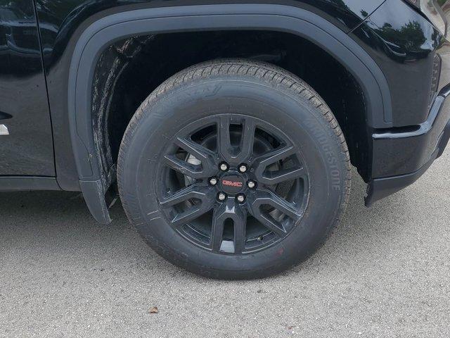 new 2025 GMC Sierra 1500 car, priced at $53,037