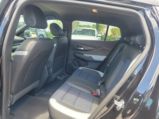 new 2025 Buick Envista car, priced at $25,174