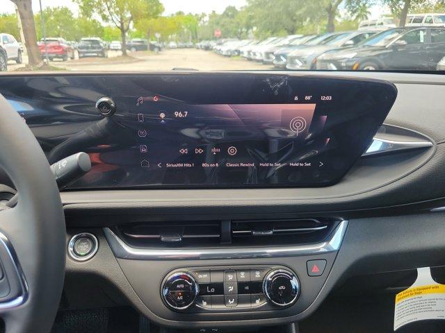 new 2025 Buick Envista car, priced at $25,174